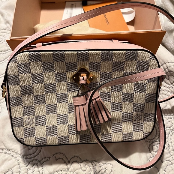 Louis Vuitton Handbags - Louis Vuitton Saintonge